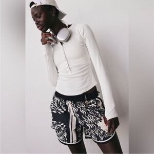 FP Movement Kick Off Solid Layer in Ivory